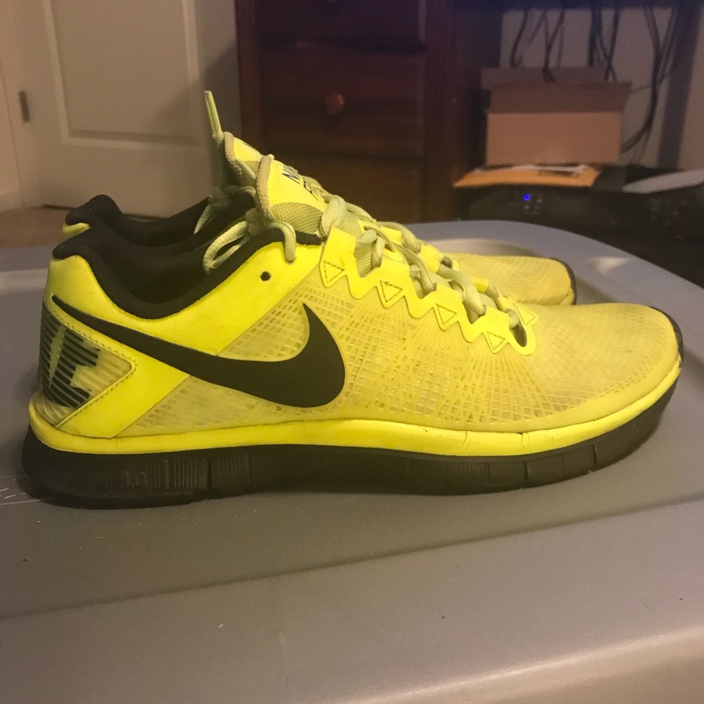 Nike Free Trainer 3.0 Volt Black (11 - Neon)